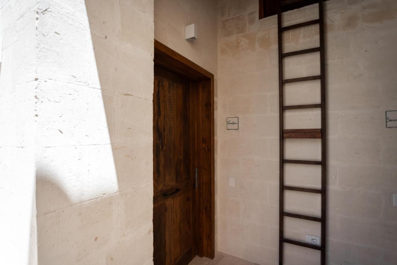 Masseria Torleanzi Wine Relais San Pietro Vernotico Exterior foto